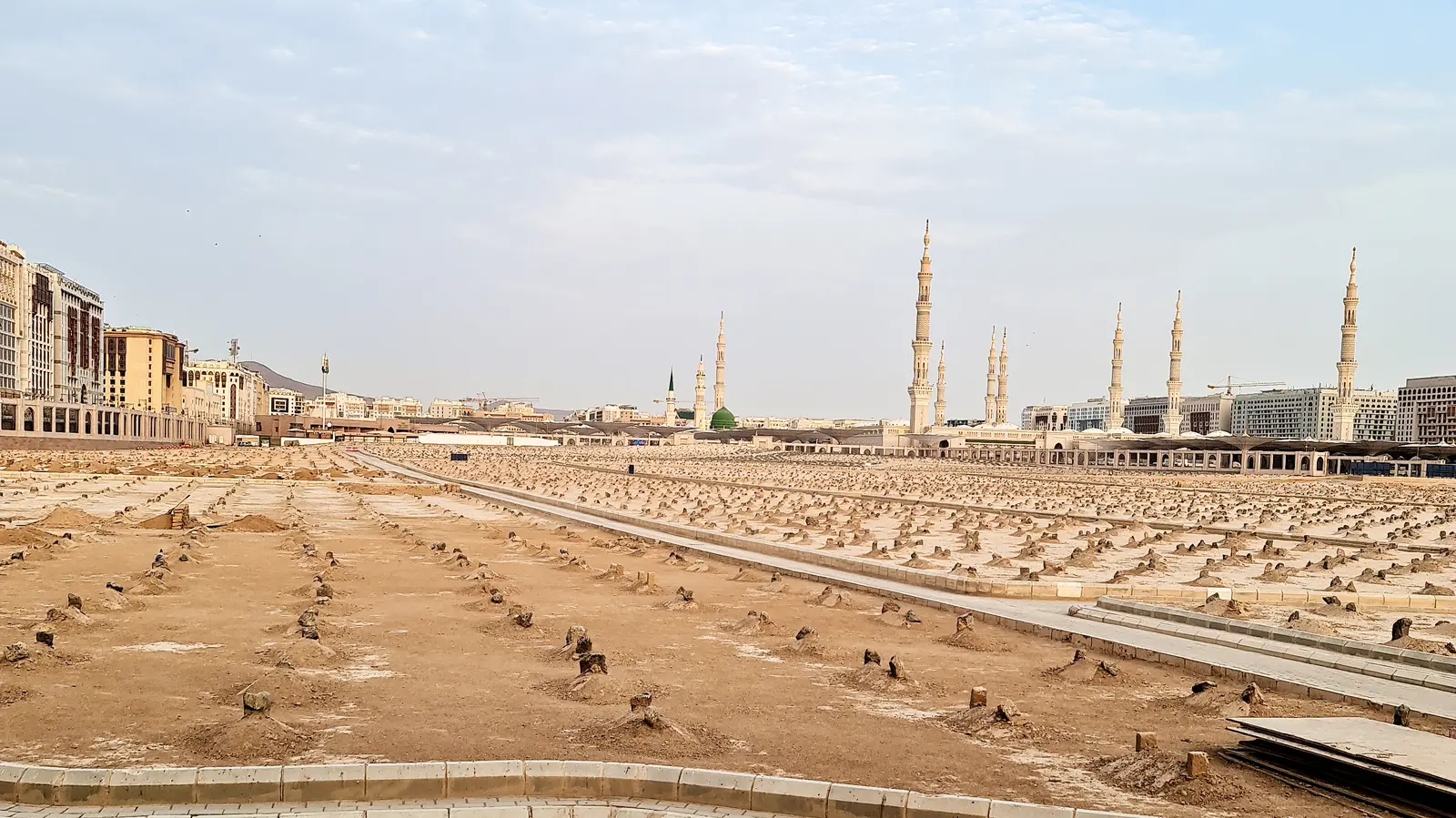 البقيع