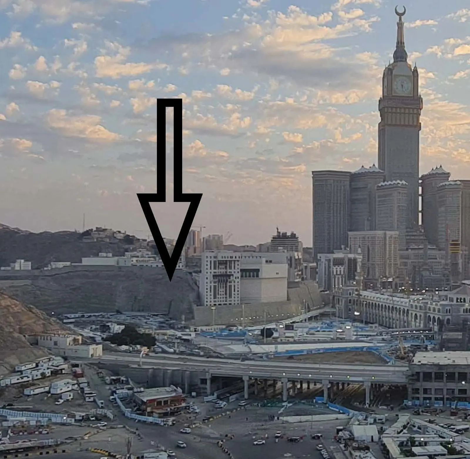 جبل (أبو قُبَيس و قُعَيقِعان)
