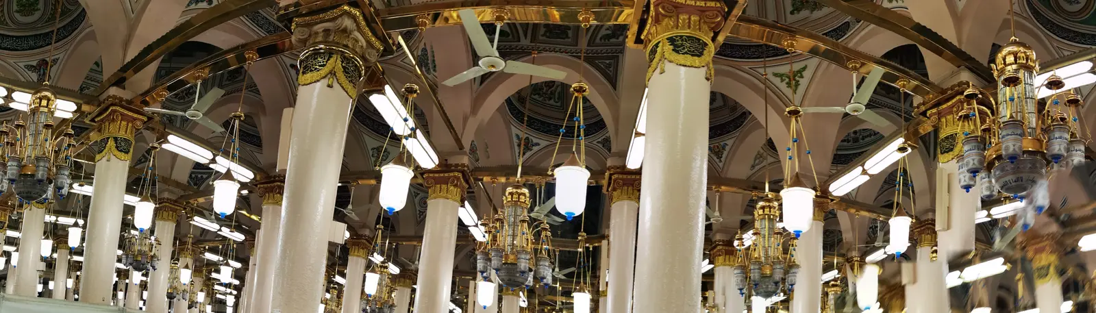 المسجد النبوي ومعالمه